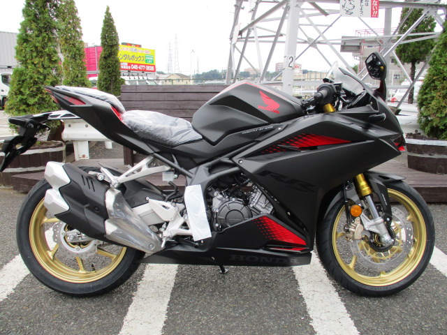 Cbr250rr 年モデル クイックシフタープレゼント中 個数限定 最新情報 U Media ユーメディア 中古バイク 新車バイク探しの決定版 神奈川 東京でバイク探すならユーメディア