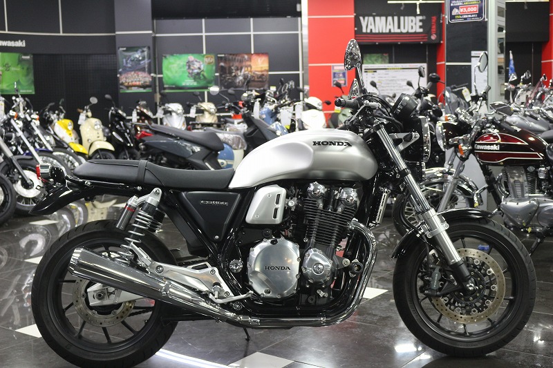 空冷4気筒 Cb1100rs入荷いたしました 最新情報 U Media ユーメディア 中古バイク 新車バイク探しの決定版 神奈川 東京でバイク探すならユーメディア