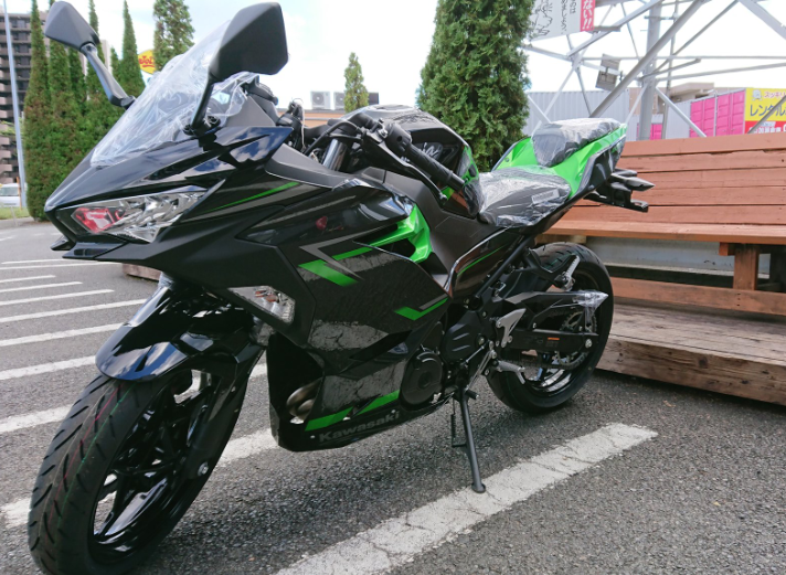 2023年モデル・Ninja400予約受付中です！店頭展示車御座います！ [最新情報] | U-MEDIA (ユーメディア) | -  中古バイク・新車バイク探しの決定版！神奈川・東京でバイク探すならユーメディア！