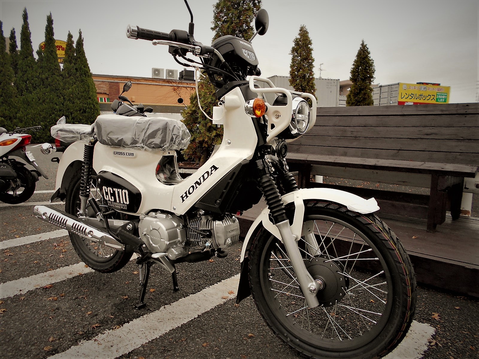 クロスカブ C125 現在1台ずつあります 最新情報 U Media ユーメディア 中古バイク 新車バイク探しの決定版 神奈川 東京でバイク探すならユーメディア