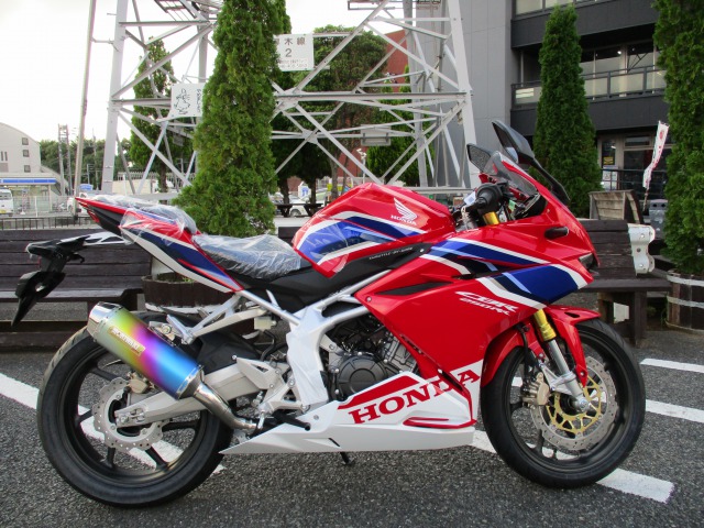 CBR250RR【モリワキスリップオンマフラー装着車展示中です！】 [最新 ...