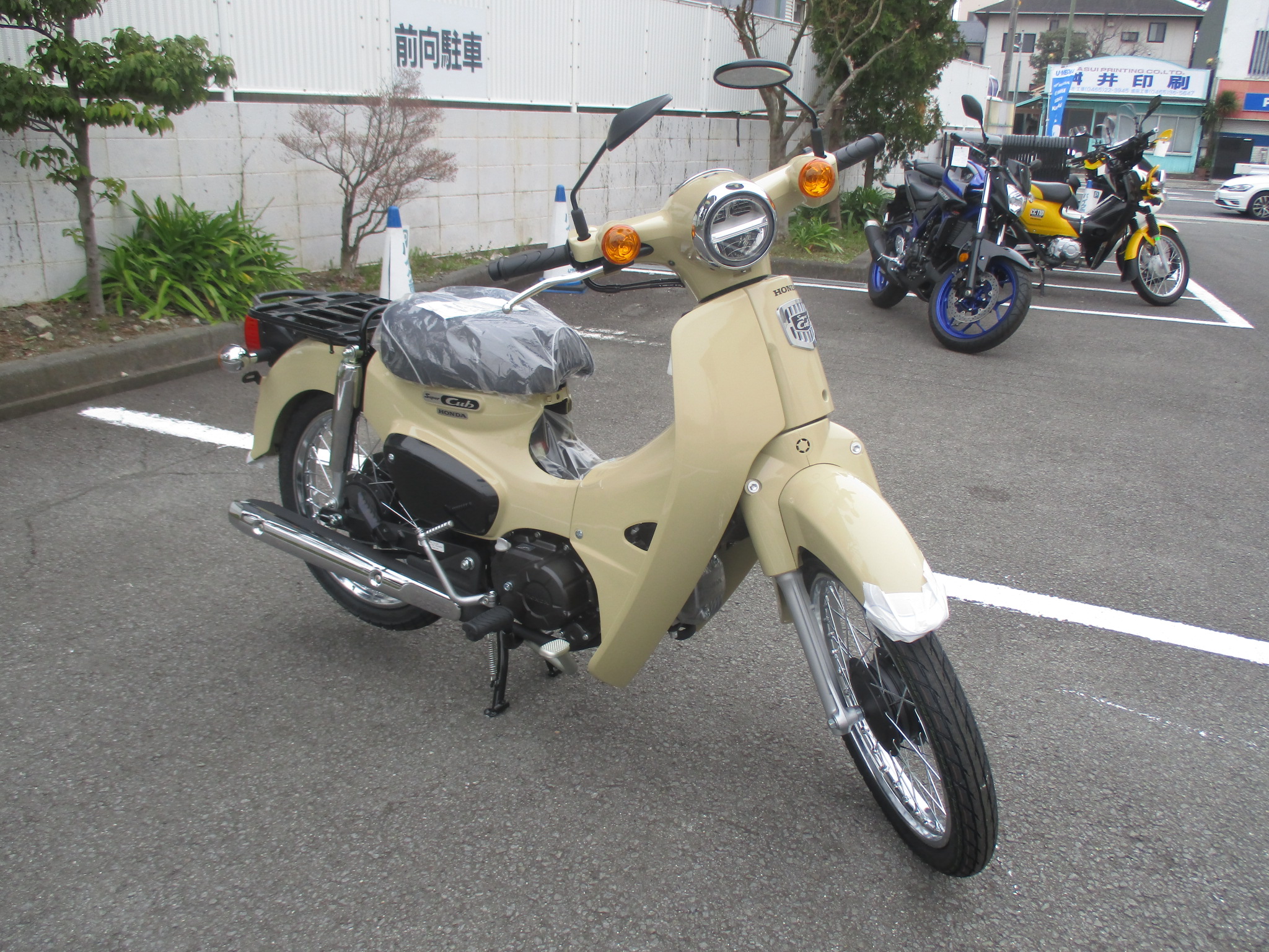 スーパーカブ110 ストリート入荷しました 最新情報 U Media ユーメディア 中古バイク 新車バイク探しの決定版 神奈川 東京でバイク探すならユーメディア