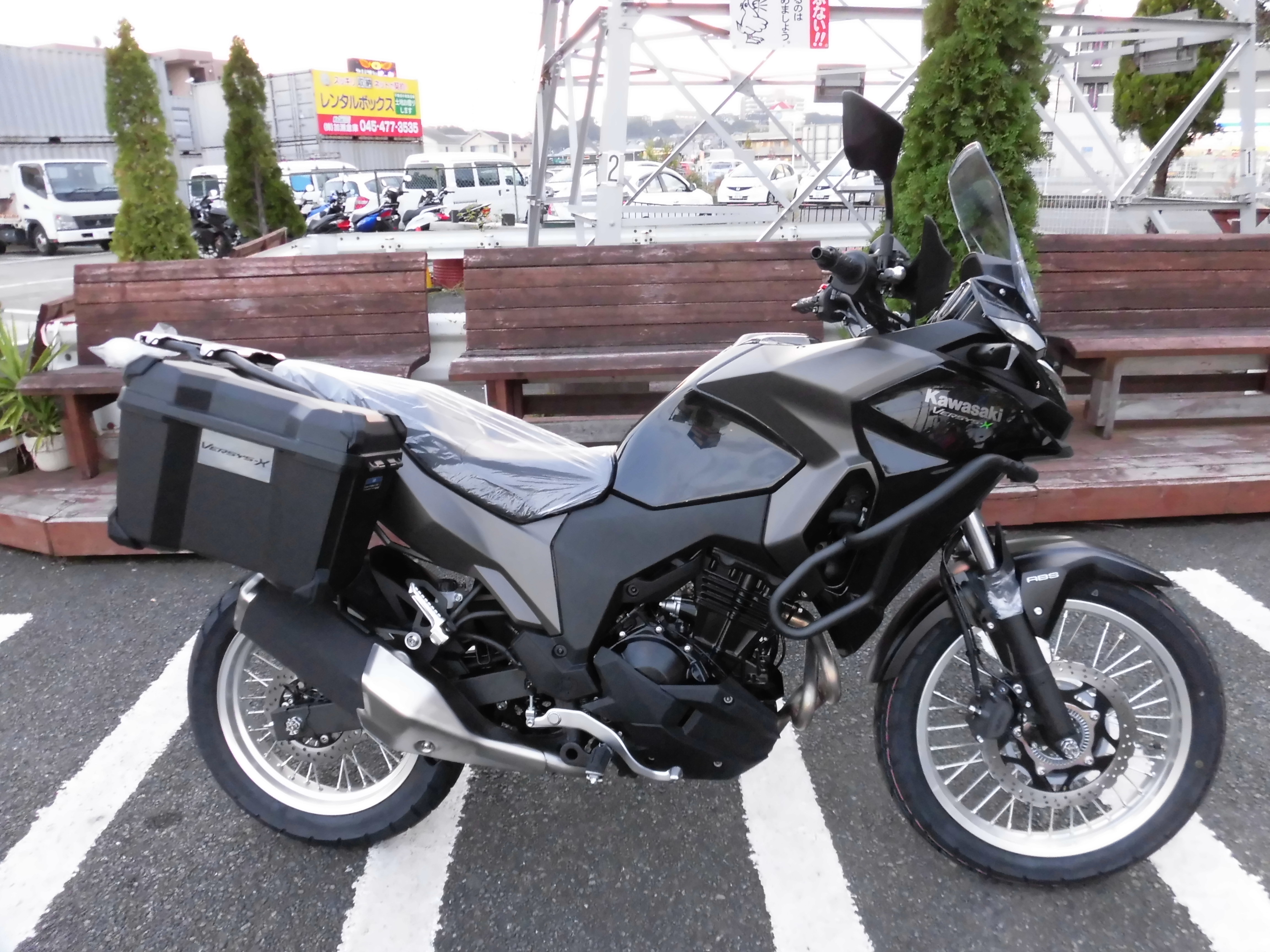 18年モデル Versys X250 Tourer入庫しました 最新情報 U Media ユーメディア 中古 バイク 新車バイク探しの決定版 神奈川 東京でバイク探すならユーメディア