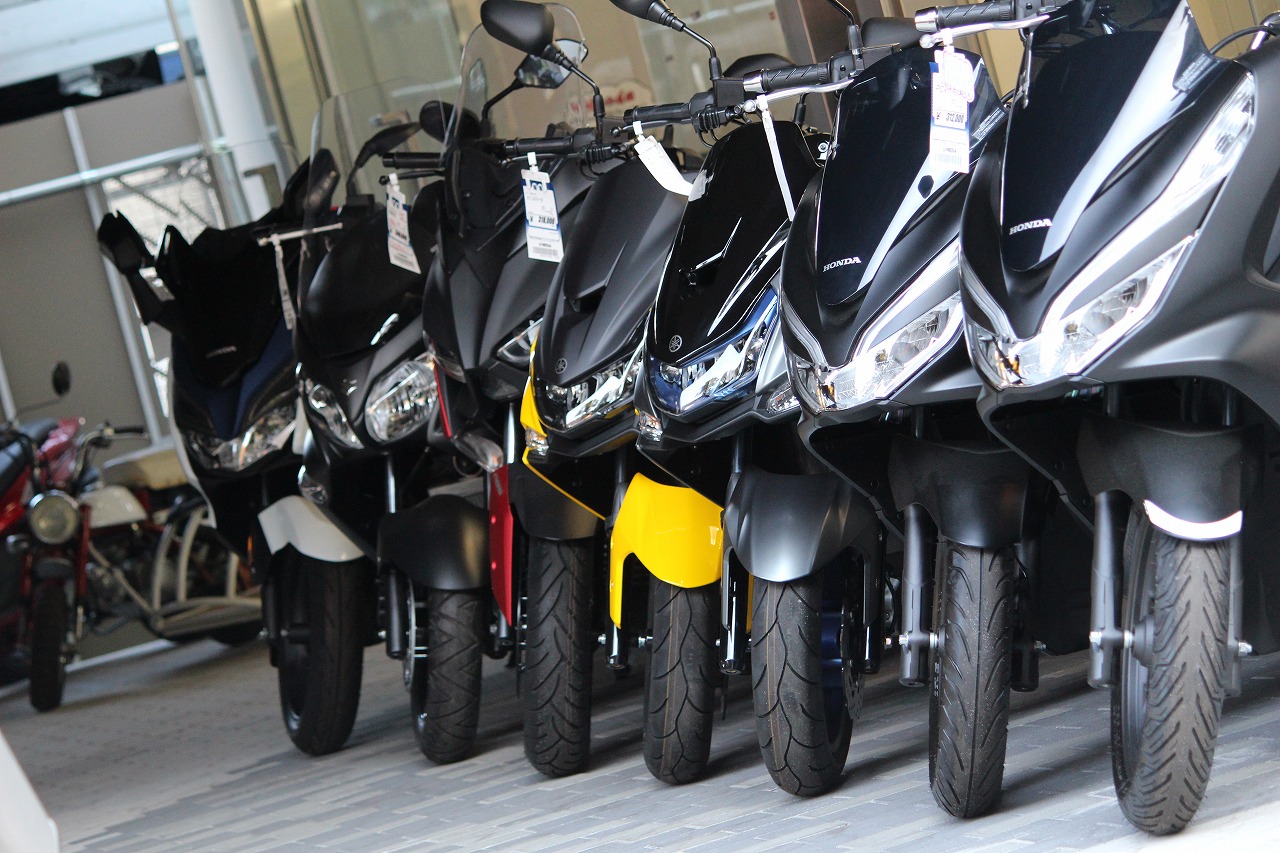 250ccのビックスクーターの展示もしております 最新情報 U Media ユーメディア 中古バイク 新車バイク探しの決定版 神奈川 東京でバイク探すならユーメディア